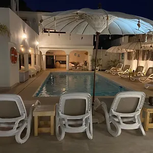 Apartamento Casa Holandaluzas Near Beach, With Salt Water Pool And Private Parking