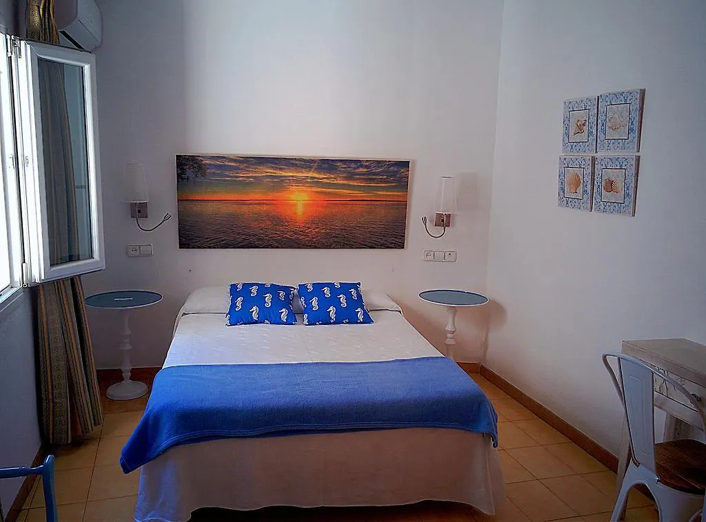 Hostal Enriqueta Marbella Guest house
