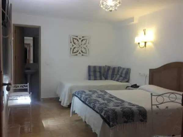 Hostal Enriqueta Marbella Guest house