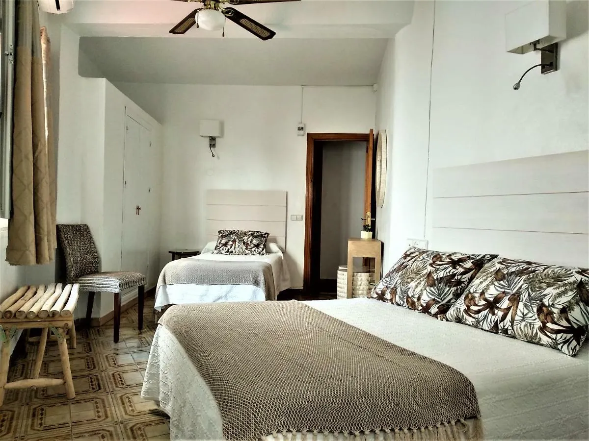 Guest house Hostal Enriqueta Marbella