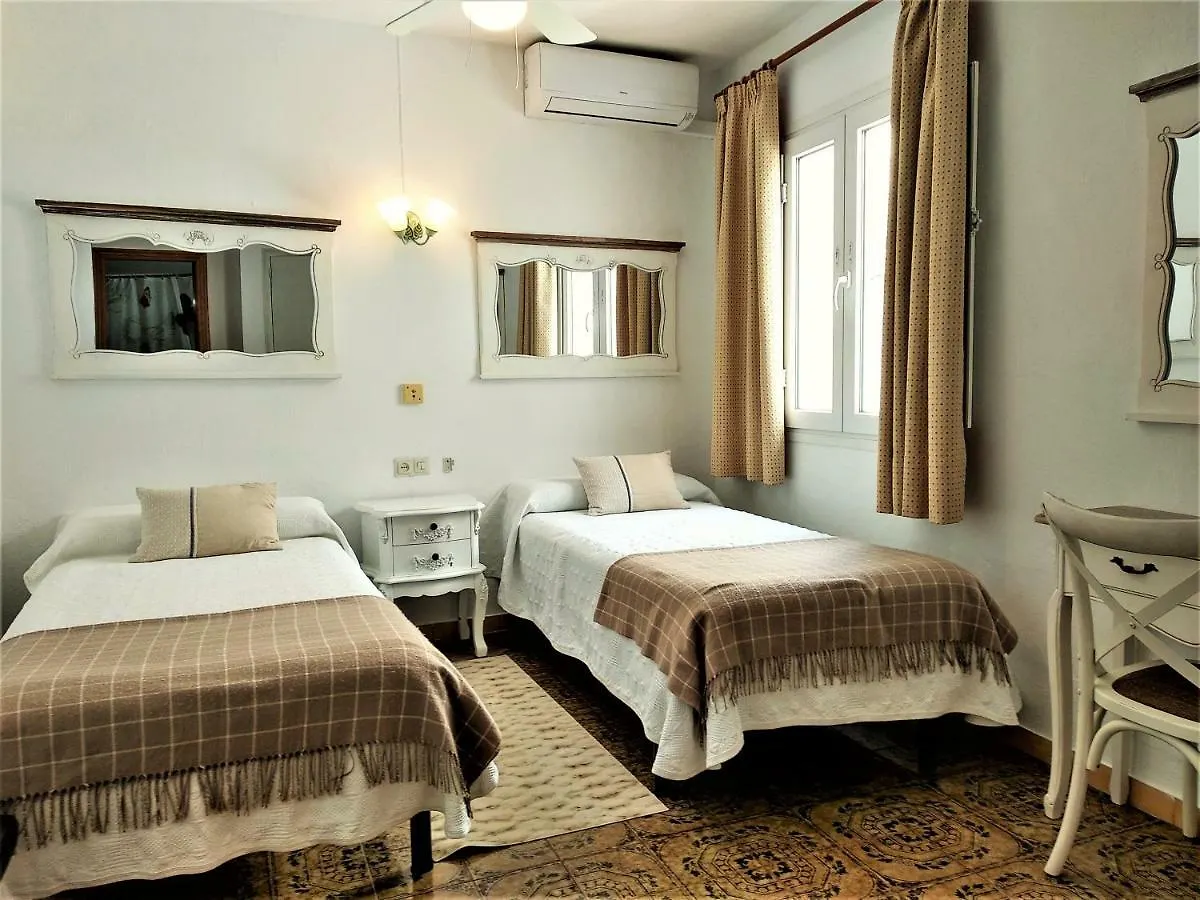 Guest house Hostal Enriqueta Marbella
