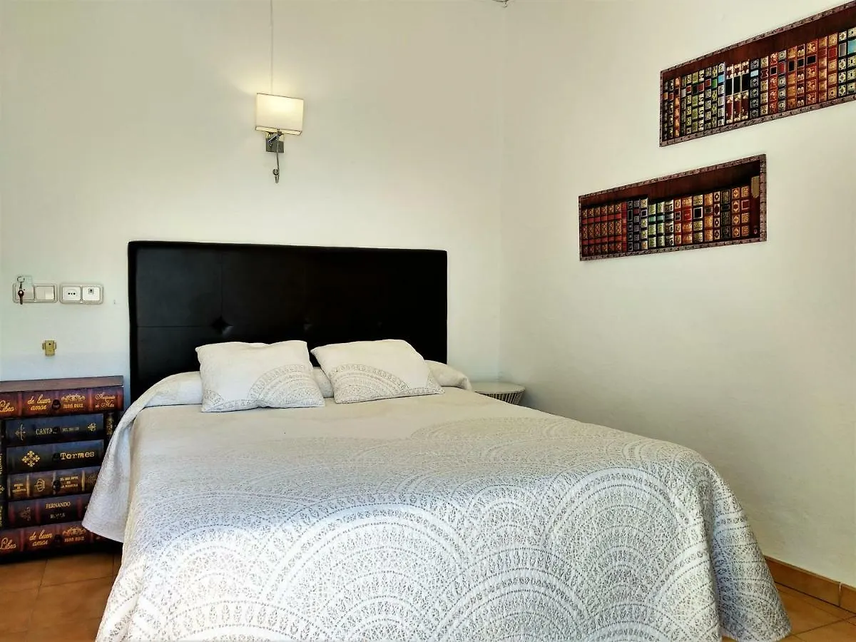Hostal Enriqueta Marbella 2*,  Spain